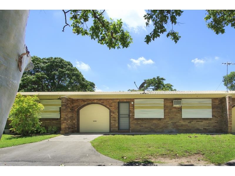 3/11 Card Street, Berserker QLD 4701